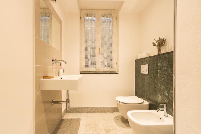 Image No.40-5 Bed Villa for sale