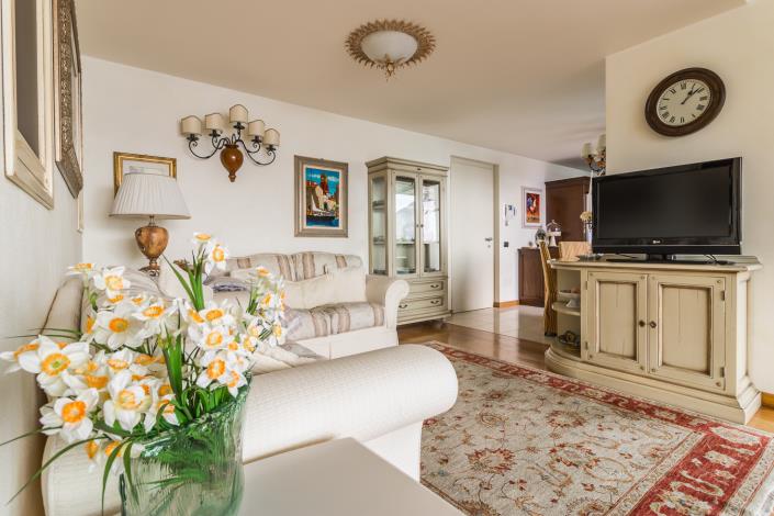 Image No.18-3 Bed Apartment for sale