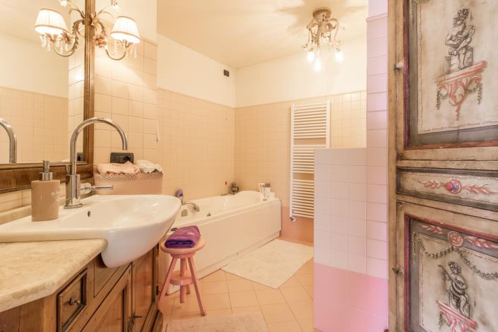 Image No.22-3 Bed Apartment for sale