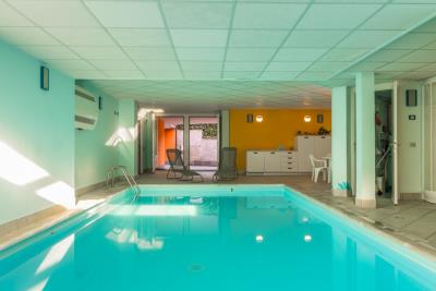 Lenno-2421-2
