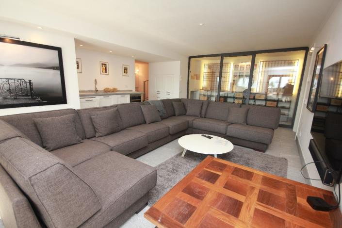 Image No.3-4 Bed Villa for sale