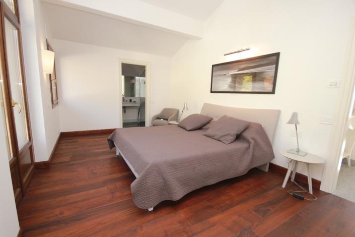 Image No.22-4 Bed Villa for sale