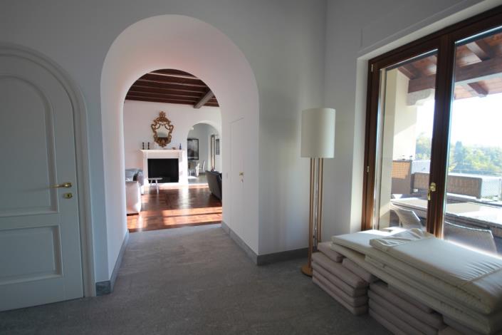 Image No.27-4 Bed Villa for sale