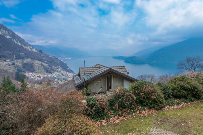 Image No.2-4 Bed Villa for sale