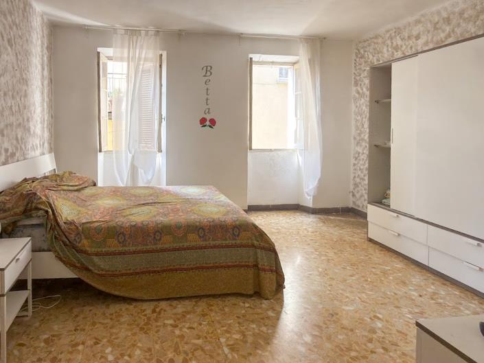 Image No.13-3 Bed Apartment for sale