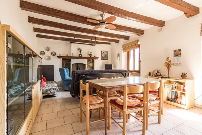 Image No.23-5 Bed Apartment for sale