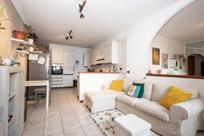 Image No.1-Appartement de 2 chambres à vendre à Porlezza