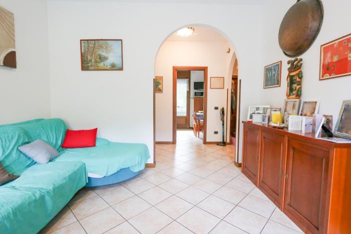 Image No.10-3 Bed Apartment for sale