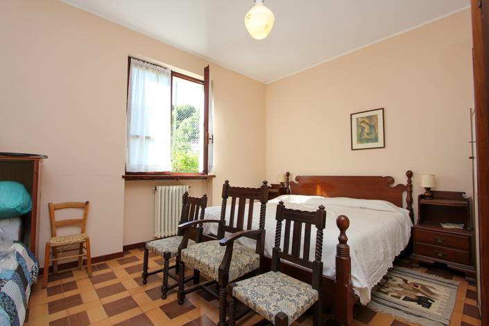 Image No.14-5 Bed House for sale