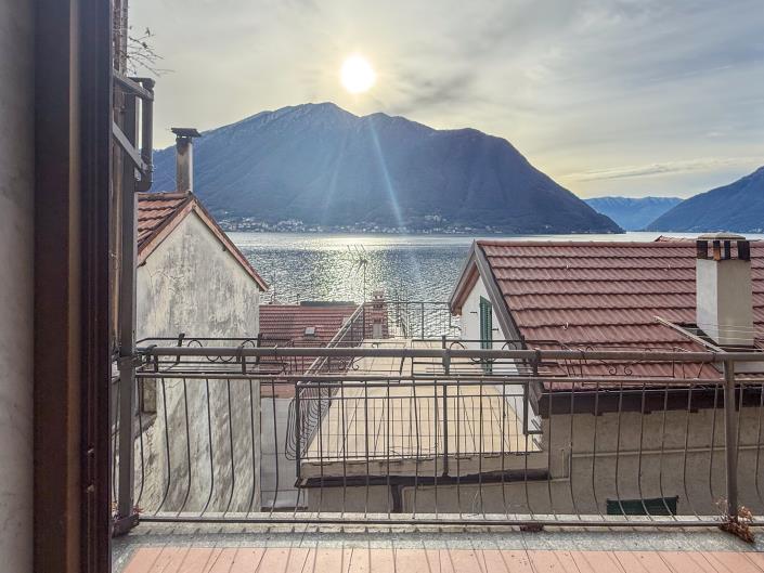 Image No.23-2 Bed Apartment for sale