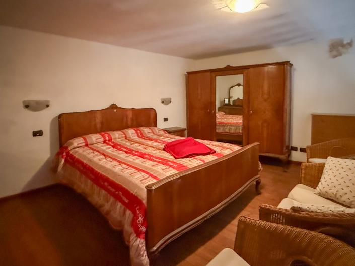 Image No.18-2 Bed Apartment for sale