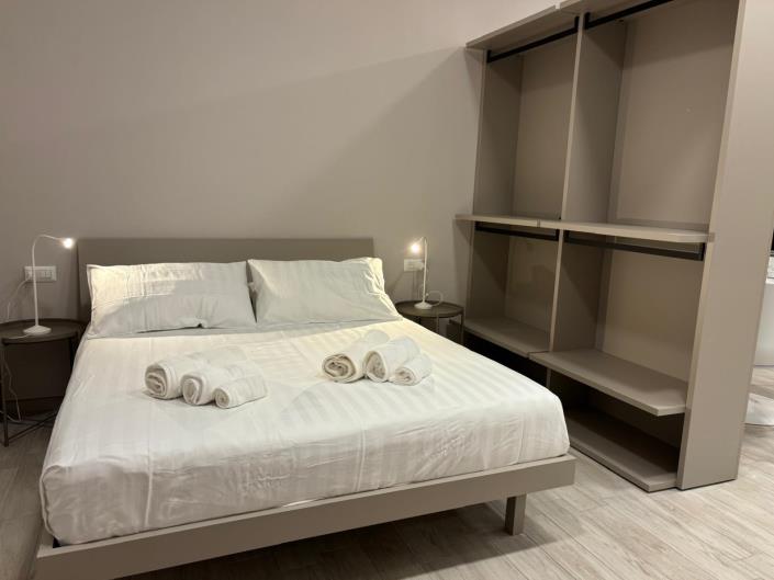 Image No.8-Apartment for sale