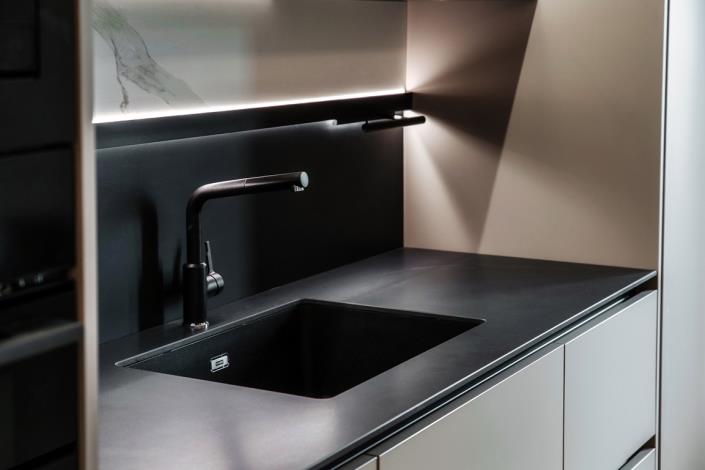 Image No.27-2 Bed Apartment for sale