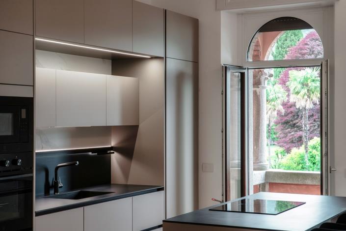 Image No.51-2 Bed Apartment for sale