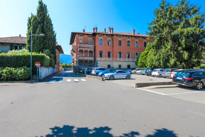 Image No.55-2 Bed Apartment for sale