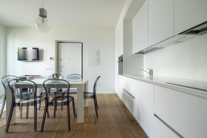 Image No.28-2 Bed Apartment for sale