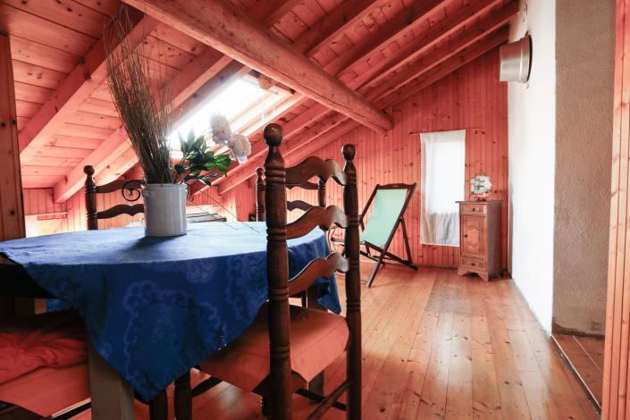 Image No.12-4 Bed House for sale