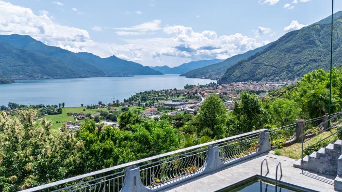 Image No.8-20 Bed Hotel for sale