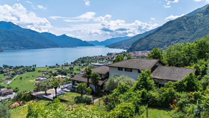 Image No.11-20 Bed Hotel for sale