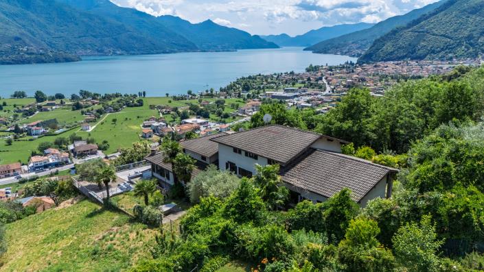 Image No.12-20 Bed Hotel for sale