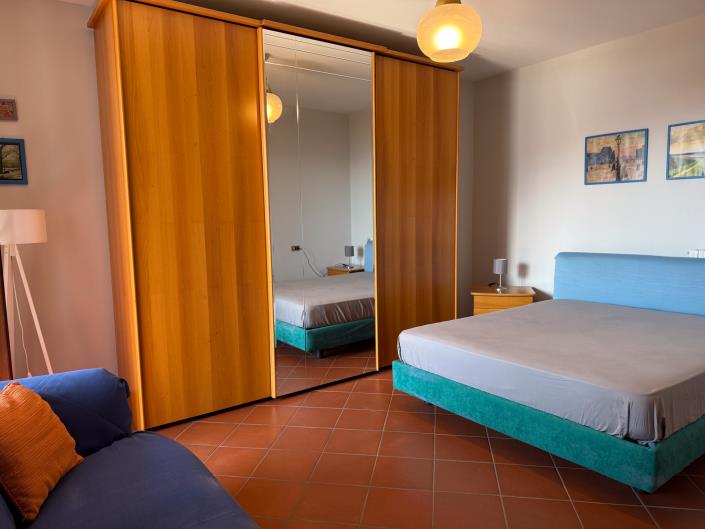 Image No.15-2 Bed Apartment for sale