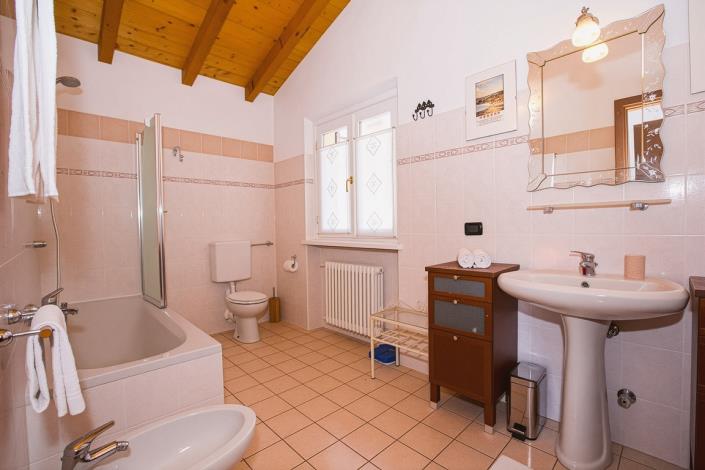 Image No.26-Villa de 3 chambres à vendre à Tremezzina