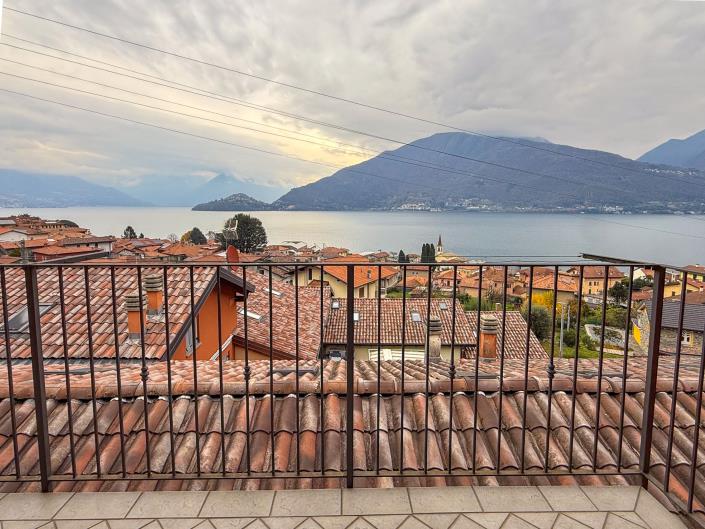 Image No.1-3 Bed Villa for sale