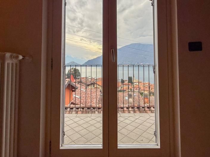 Image No.2-3 Bed Villa for sale