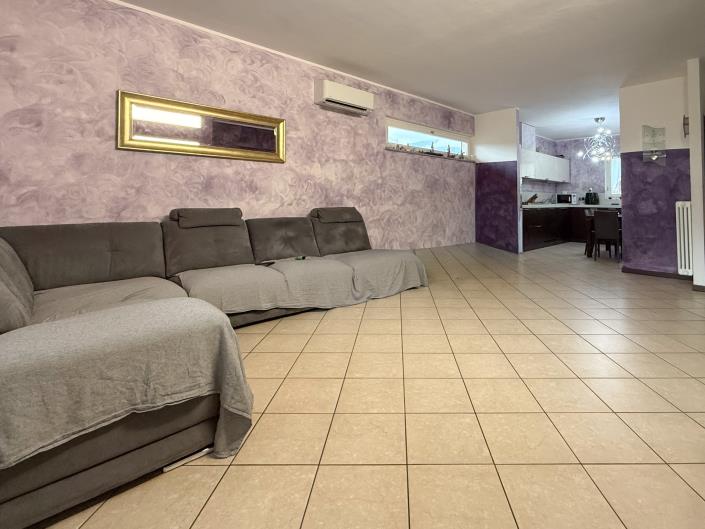 Image No.5-3 Bed Villa for sale