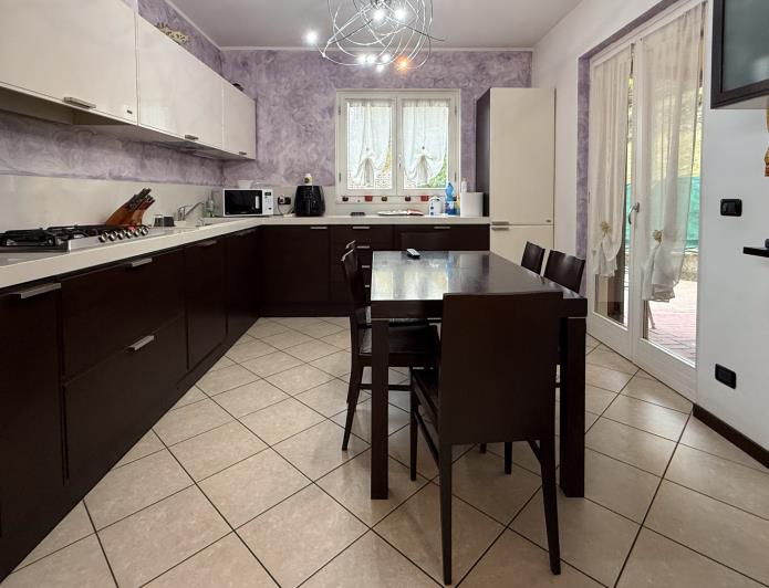 Image No.7-3 Bed Villa for sale