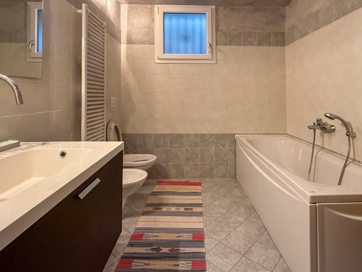 Image No.26-3 Bed Villa for sale