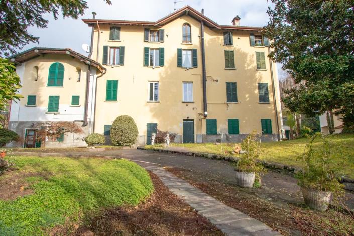 Image No.2-Appartement de 1 chambre à vendre à Tremezzina