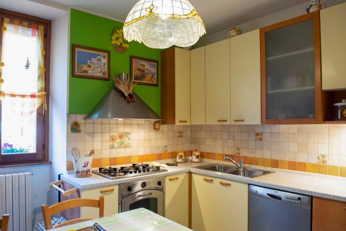 Image No.11-Appartement de 3 chambres à vendre à Pianello Del Lario