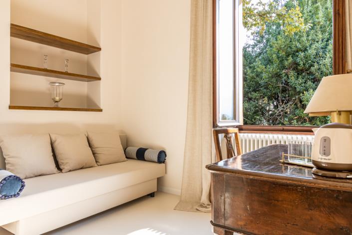 Image No.54-4 Bed Villa for sale