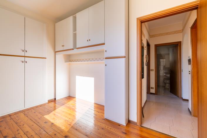 Image No.25-4 Bed Villa for sale