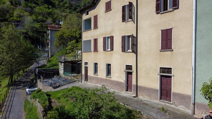 Image No.12-4 Bed House for sale