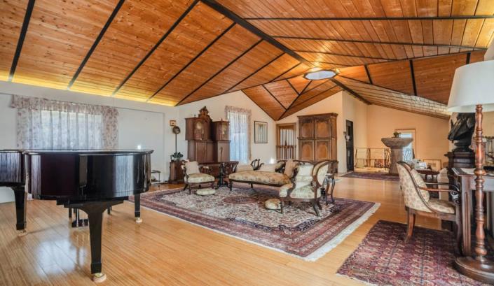 Image No.39-5 Bed Villa for sale