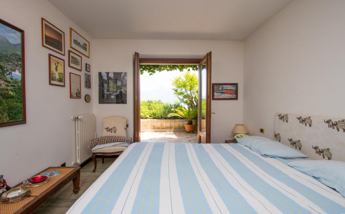 Image No.15-2 Bed Apartment for sale