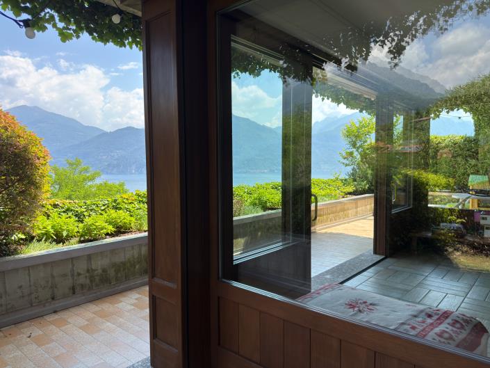 Image No.22-2 Bed Apartment for sale