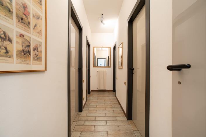 Image No.29-2 Bed Apartment for sale