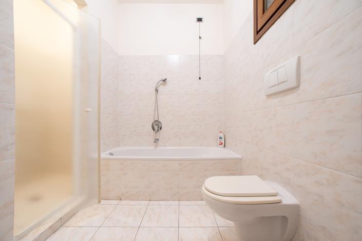 Image No.31-2 Bed Apartment for sale