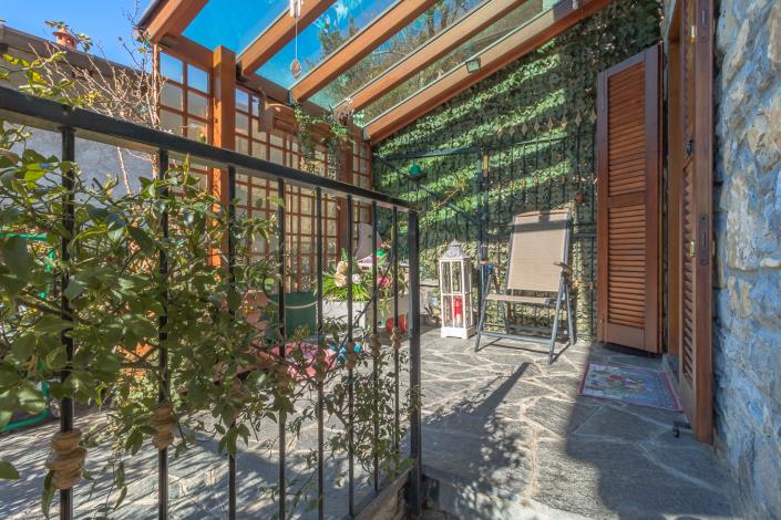 Image No.29-2 Bed House for sale