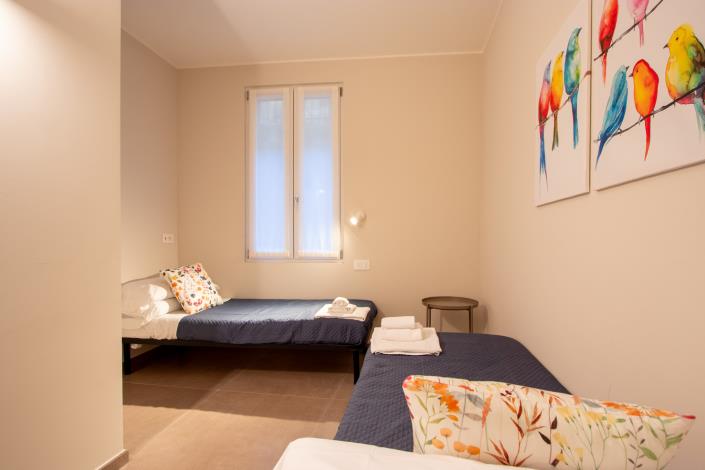 Image No.20-2 Bed Apartment for sale