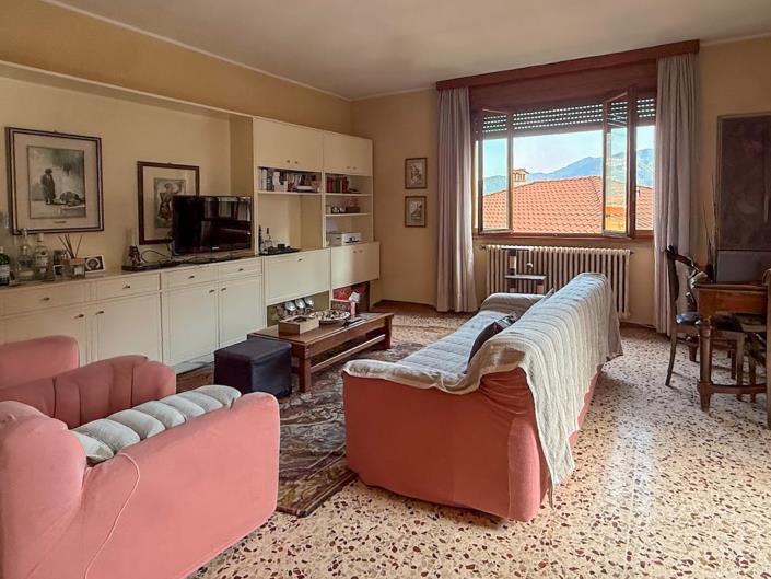 Image No.3-Appartement de 2 chambres à vendre à Menaggio