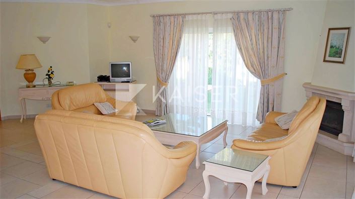 Image No.5-Villa de 4 chambres à vendre à Carvoeiro