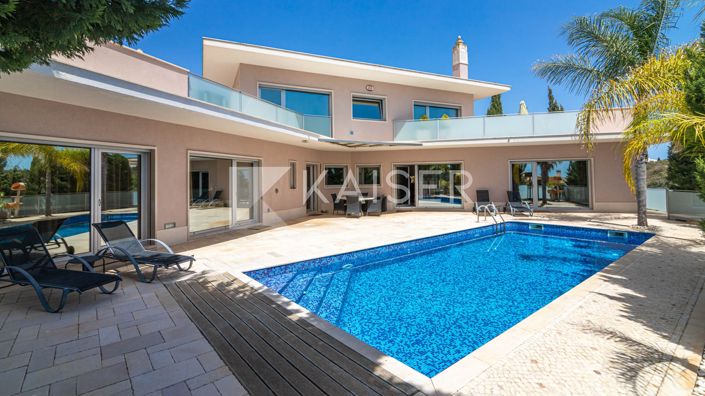 Image No.1-Villa de 4 chambres à vendre à Albufeira