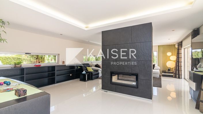 Image No.14-4 Bed Villa for sale