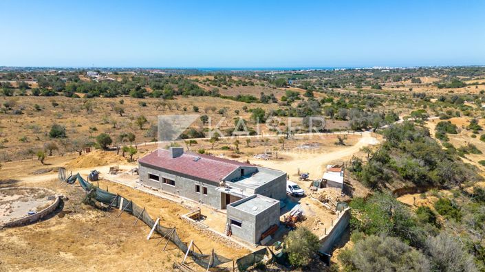 Image No.1-3 Bed Villa for sale
