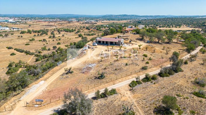 Image No.3-3 Bed Villa for sale