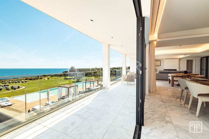 Image No.19-9 Bed Villa for sale